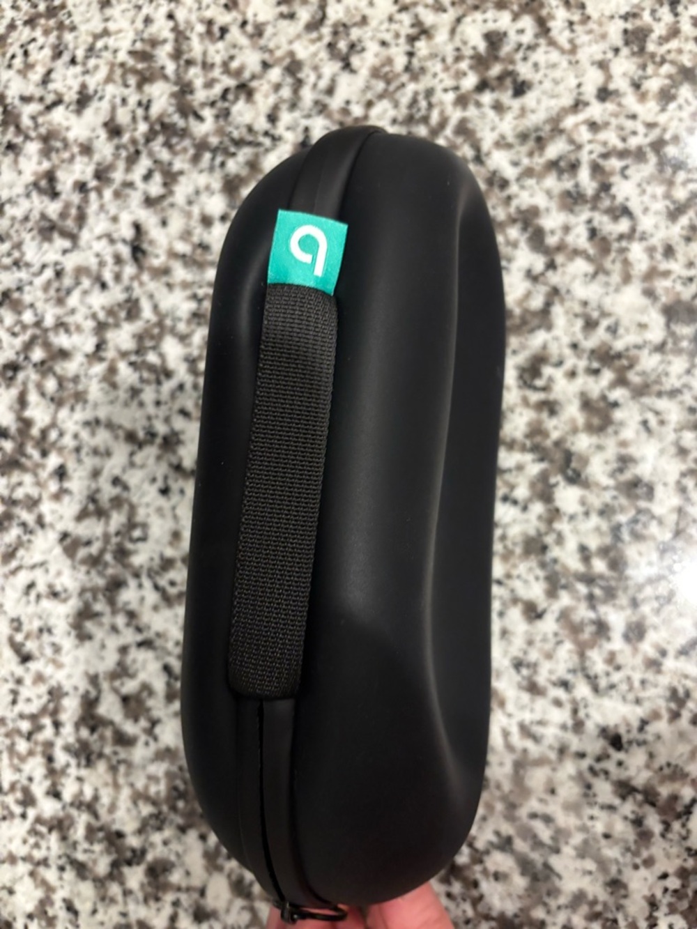 Quip Black Travel Hanging Toiletry Bag - Picture 3 of 7